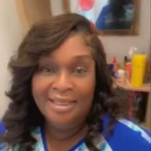 Meet your Posher, Carolyn